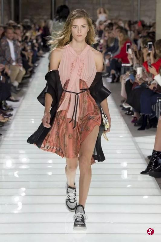 Louis Vuitton 2018春夏系列秀。（互联网照片）