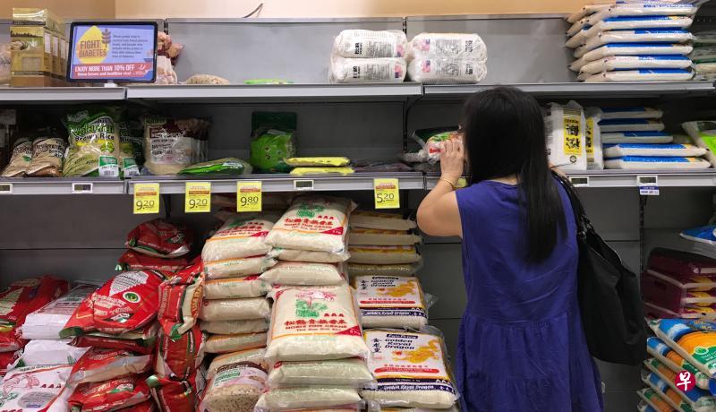 本地一项研究显示，吃白饭不会增加患第二型糖尿病的风险，若以面包代替白饭，则可降低患病概率。（档案照）