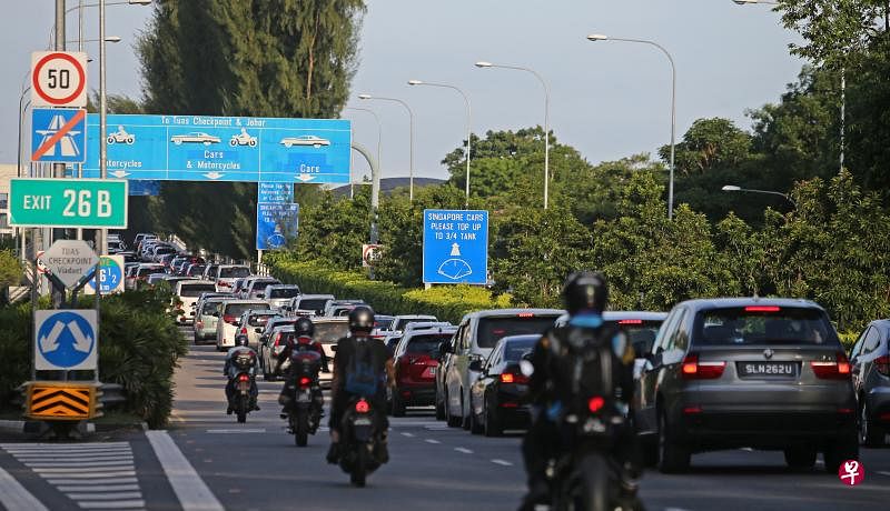 第二通道电单车过路费下周一起取消。（档案照）