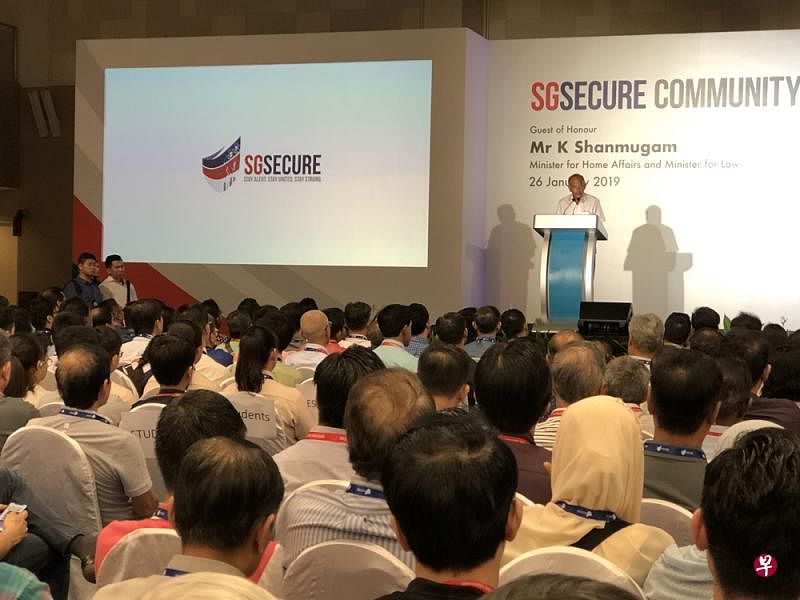 内政部长兼律政部长尚穆根今早出席了“全国保家安民计划社群大会”。（陈来福摄）