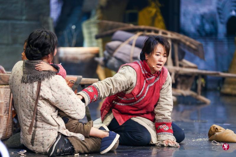 《我就是演员》的挑战者可与导师切磋演技，也有机会参演新作。