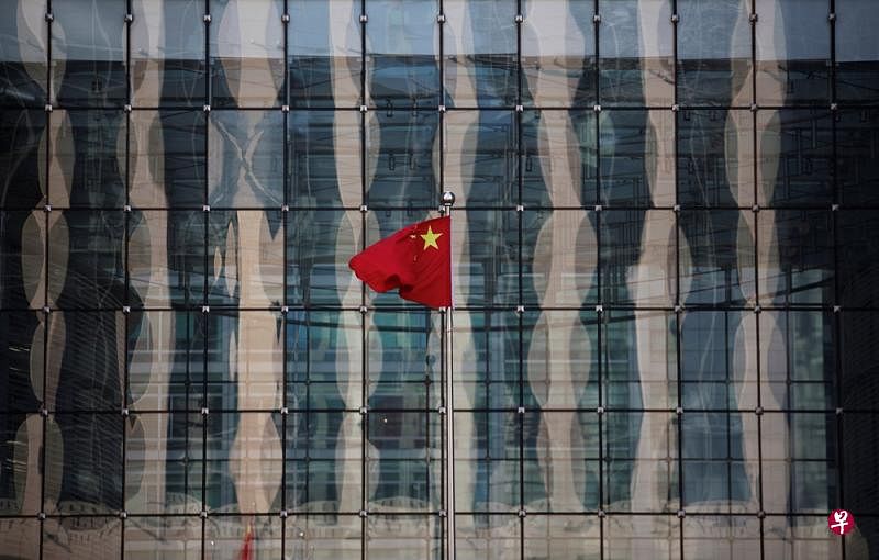作者的观点认为，中国应主动参与美俄中导谈判。（路透社）