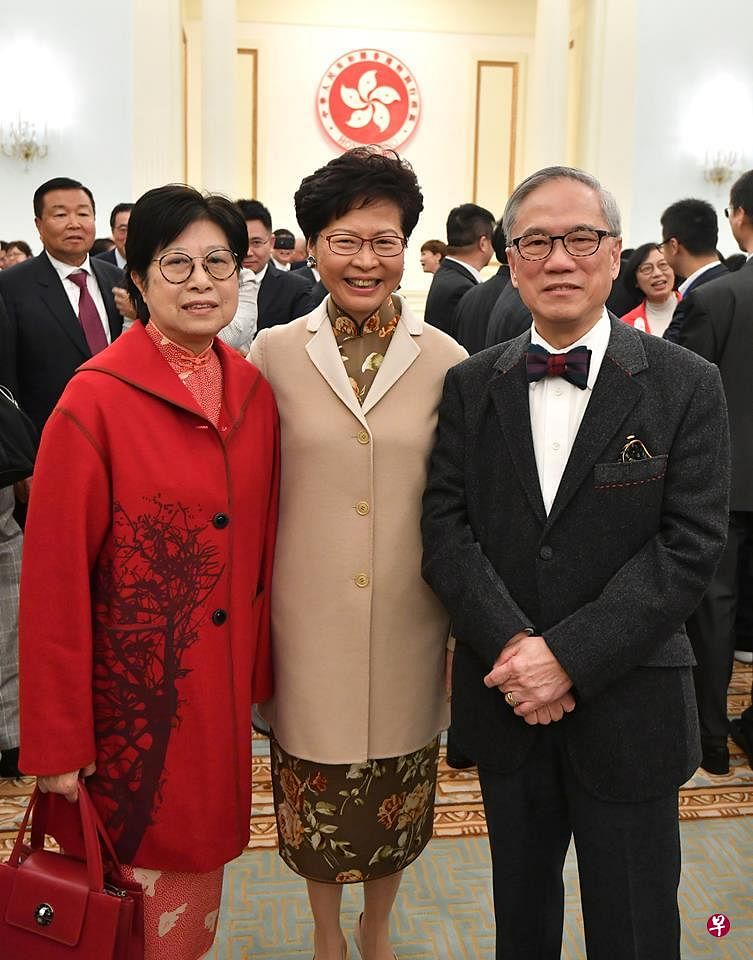林郑月娥与曾荫权夫妇合照（取自面簿）