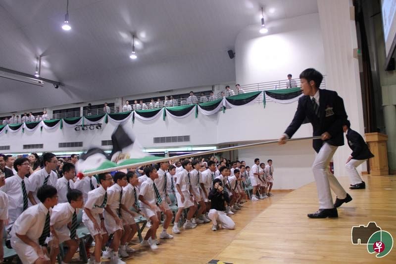“团结”口号影响每一代莱佛士人。（莱书提供）
