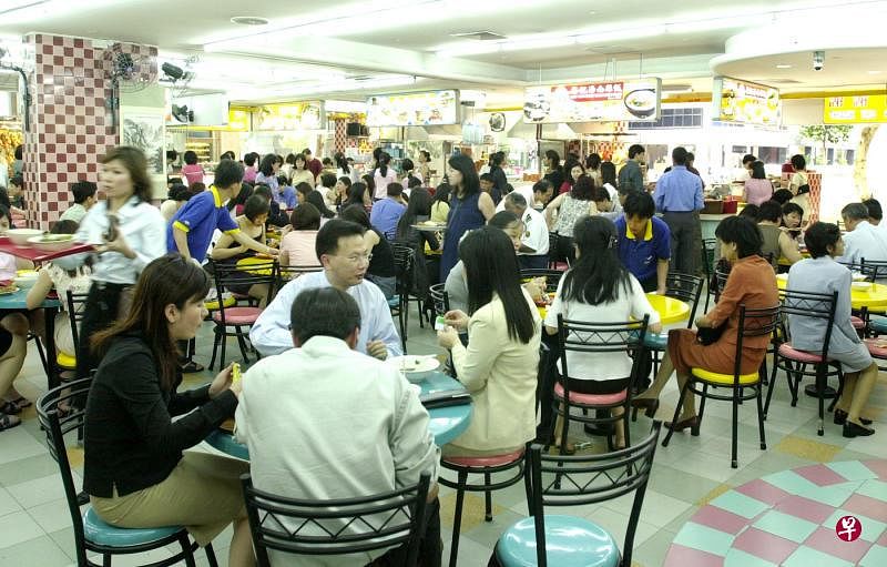 在本周宣布的2019财年政府财政预算案中，政府将逐步收紧服务业客工比率顶限，是对服务业冲击较大的政策。（档案照片）