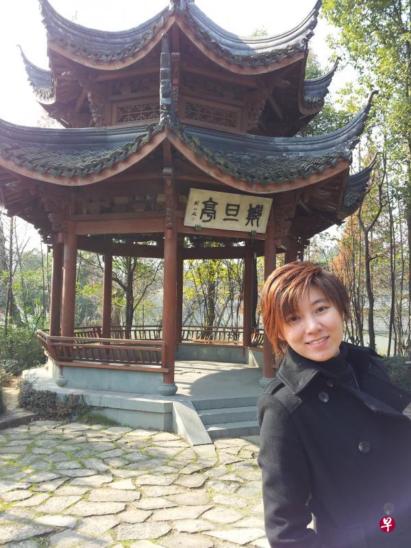 洪凤旻来自台湾，因对传统艺术的喜爱，在本地戏曲界找到一片天。（受访者提供）