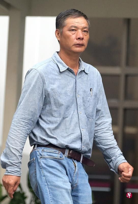 48岁的施宝义昨天被判罚款13万7000元。（海峡时报）