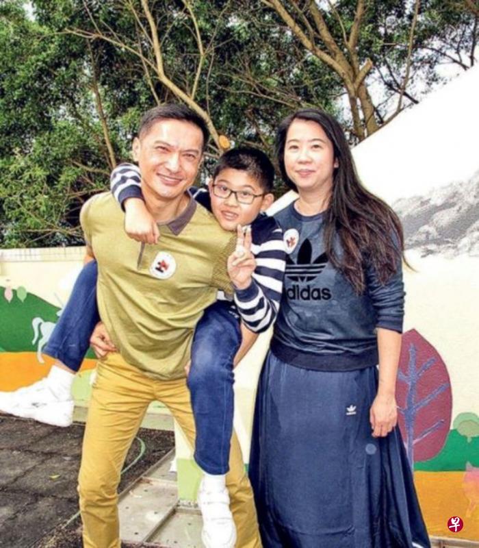 陈锦鸿（左）与杜雯惠结婚15年，育有一子。