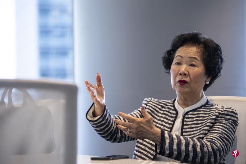 陈方安生称，对港府高级顾问不劝告特首感到惊讶。（彭博社）
