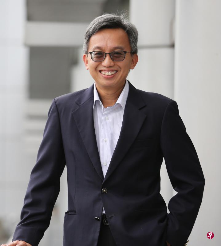 联合工程集团董事经理陈志强：集团是按照程序才找上大华继显，而后者也遵循妥当程序寻找个人与机构买家，以争取最佳价钱。（龙国雄摄）