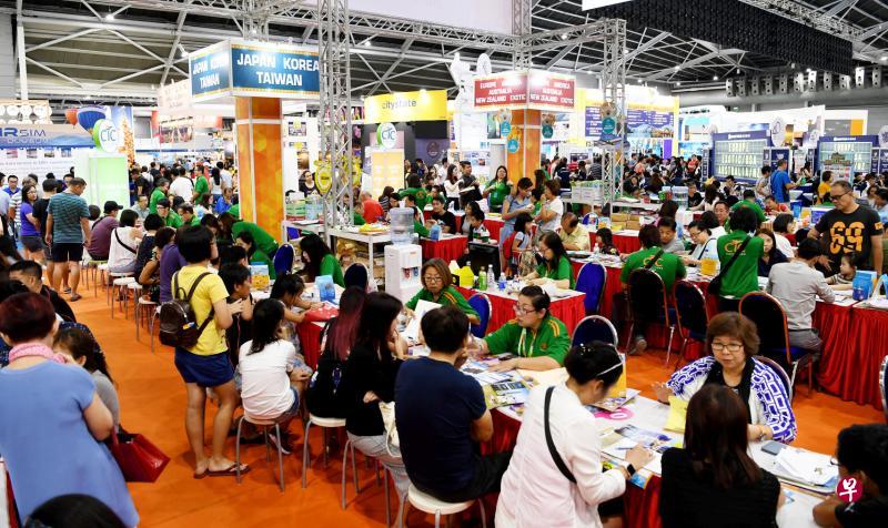 去年8月举行的“NATAS假期”旅游展，共吸引超过11万3000参观人次，创下历来最高纪录。（档案照）