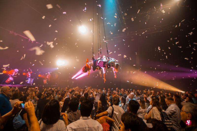 Fuerza Bruta已在34个国家和58个城市演出，吸引超过600万观众欣赏表演。（Ozono Producciones提供）