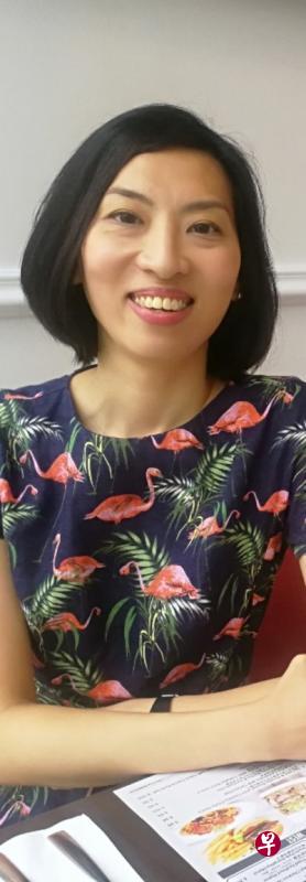▲香港语言学习中心主管 郑佳逸:反修例风波是长期问题积累的结果。好像被压抑在高压锅里，终于通过一件事爆发。（曾实摄）