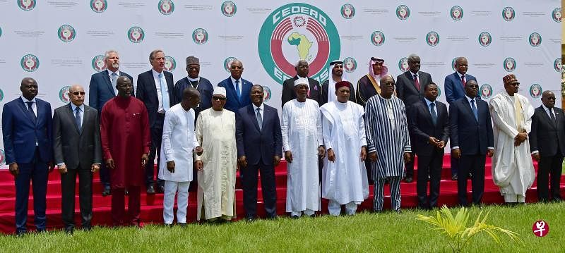 西非国家经济共同体（ECOWAS）峰会周六于布基纳法索首都瓦加杜古召开。（路透社）