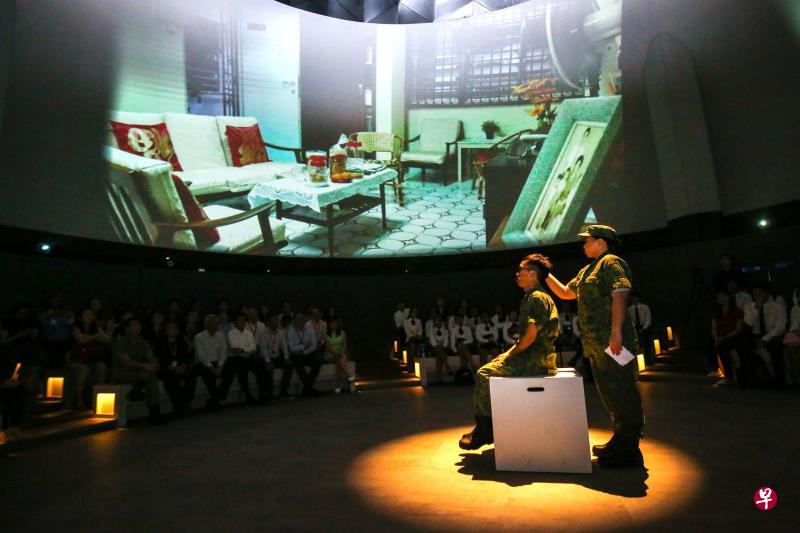 知新馆新剧场“思维交流站”结合多媒体和戏剧，将于明年1月开始演出“最后的光芒”，让公众深入探讨国民服役的课题。（陈斌勤摄）