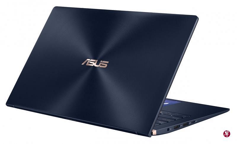 新ZenBook 14延续了ZenBook标志性的同心圆设计。（厂商提供）