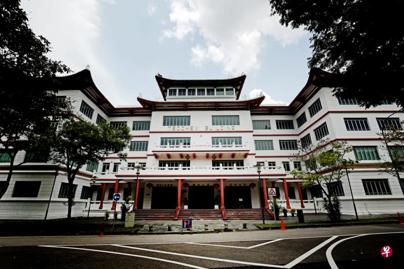 这场撤离潮州大厦的纠纷，源自建筑物所坐落的土地权益归谁所有，即谁才是潮州大厦所在地段的真正“地主”。（档案照片） 