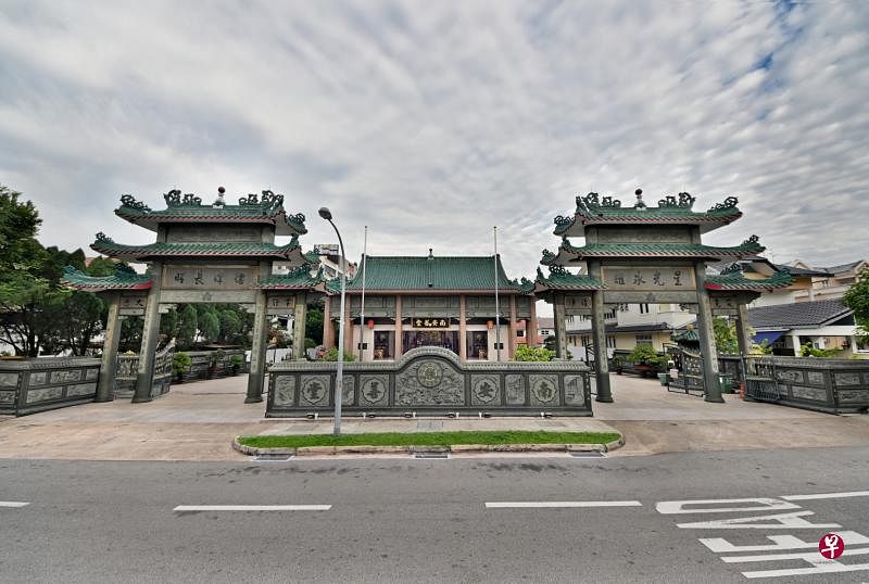 坐落在巴耶利峇弯的南安善堂，古色古香、富丽堂皇，为善堂先贤和历届董事秉持宋大峰祖师遗训，兢兢业业，一步一脚印取得的成就。（受访者提供）