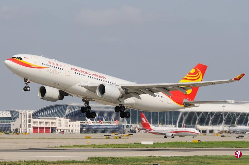 港府要求香港航空必须在12月7日前改善其财务状况，否则可能被暂停或吊销营业执照。（互联网））