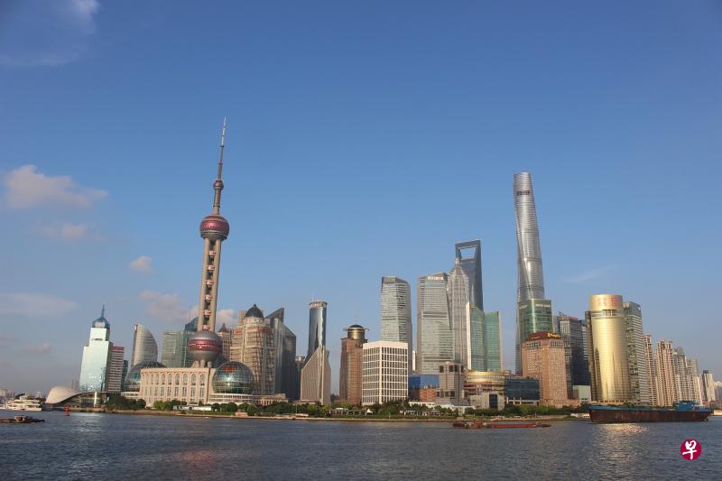 在过去40多年里，中国创造了经济奇迹，从贫穷大国转型成为第二大经济体。（互联网）