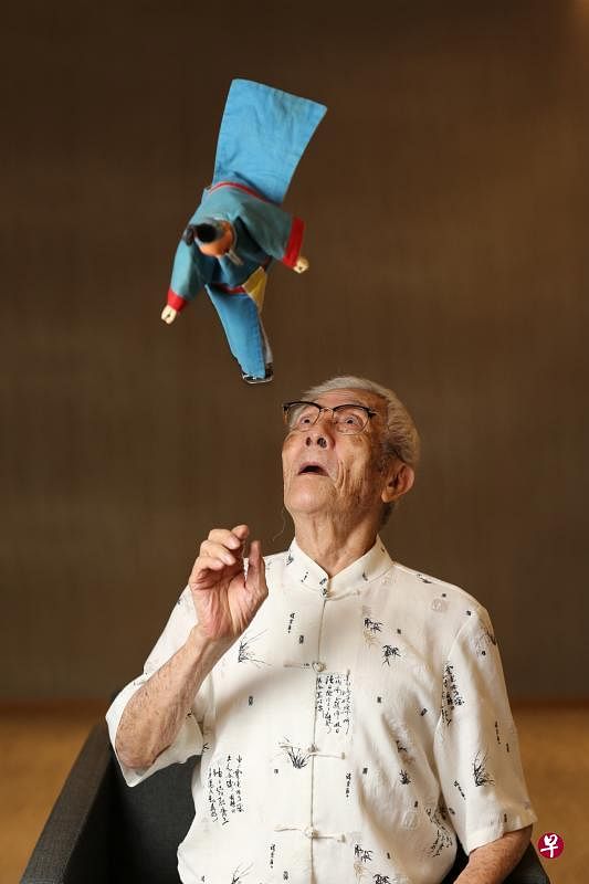 陈锡煌认为掌中戏“不管是50年前，还是现在，只是看你要不要设法把它演得更好。”