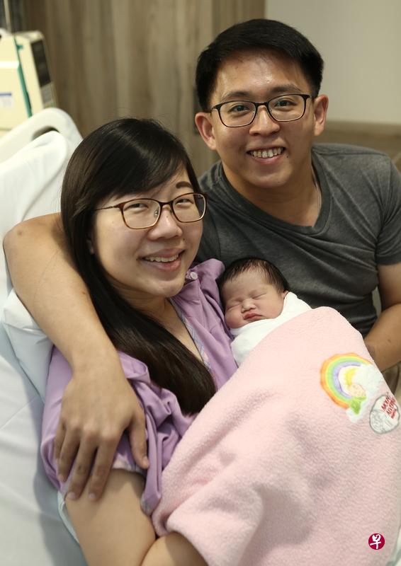 林隽永与妻子陆欣恬在2020年1月1日零时零分零秒迎来元旦女宝宝林瑞恩。（陈渊庄摄）