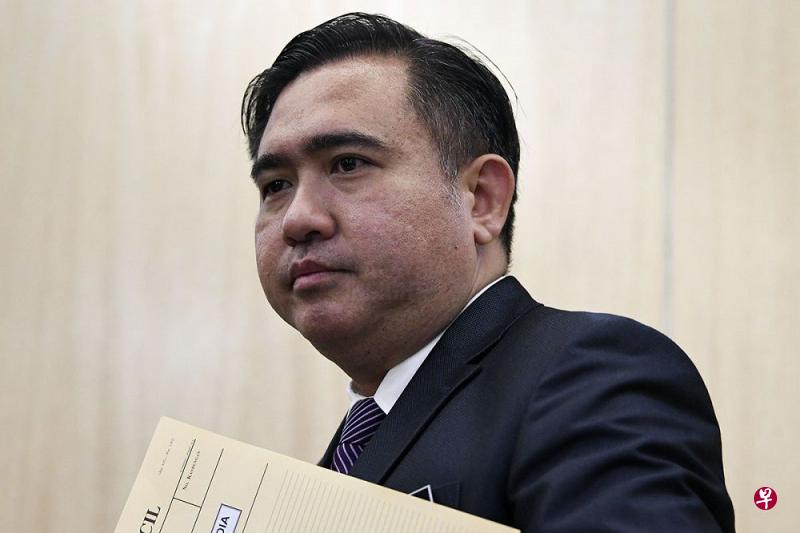 马国交通部长陆兆福说，国家基建公司集团和大马机场公司首席执行员将会是本地人。（透视大马） 