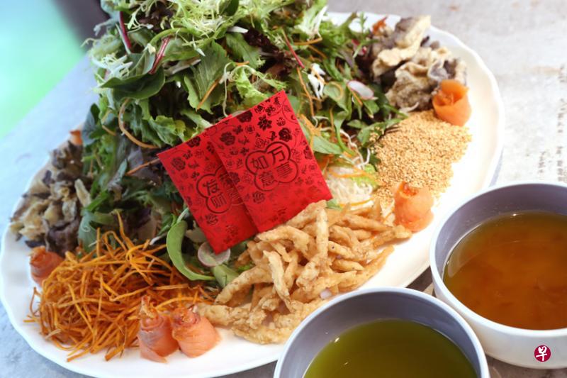在Instagram分享你与家人共享的丰盛团圆饭吧！（档案照）