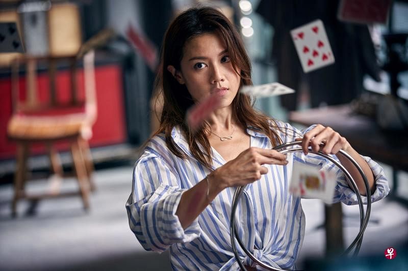 周秀娜在贺岁片《家》的角色身手了得，性格很酷。（邵氏）