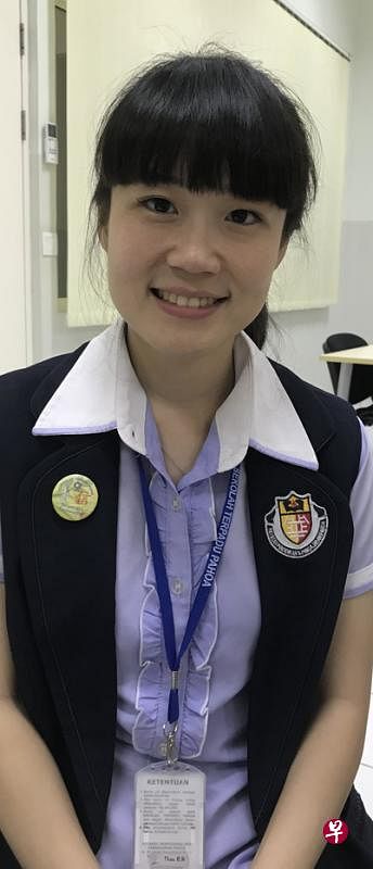 八华学校小学教师王爱莲:流行文化更能引起学生学华文的兴趣，可善加利用补充教材。　　　　　　　（沈泽玮摄）