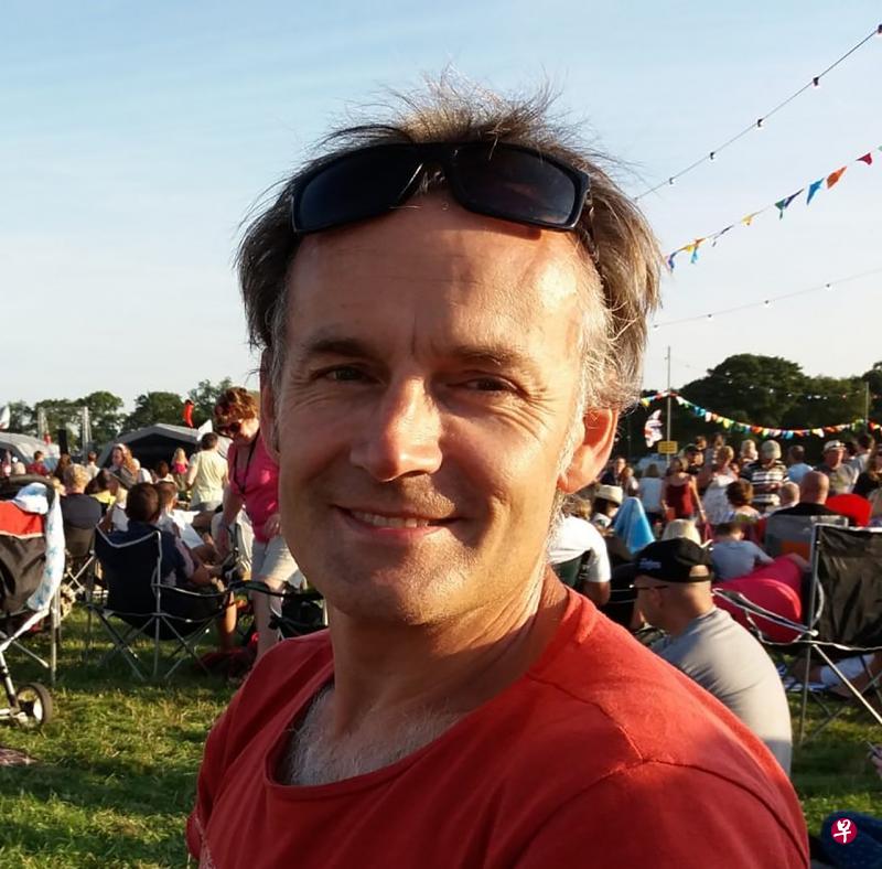 华尔希目前仍在伦敦的病院隔离中。他发表声明感谢英国国家医疗保健服务对他的照顾，表示自己已经完全痊癒。（法新社） 