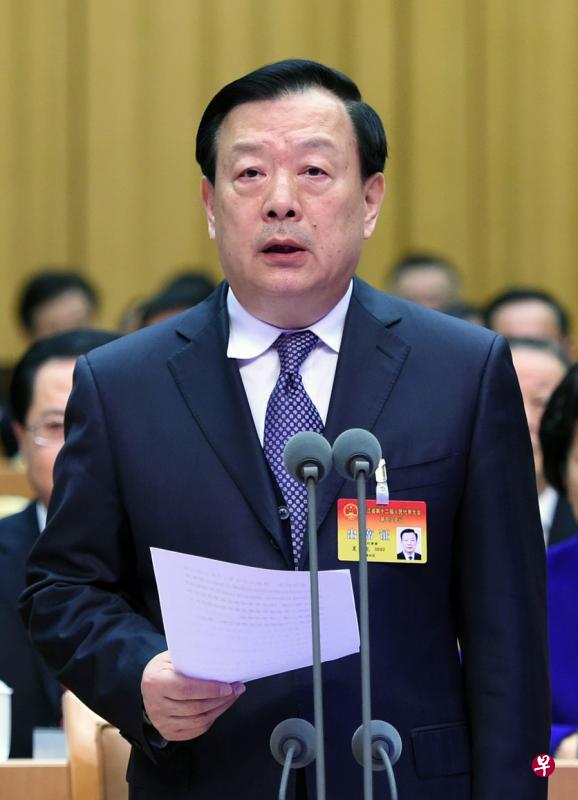 中国国务院昨天宣布，港澳办主任改由全国政协副主席夏宝龙兼任（中新社）