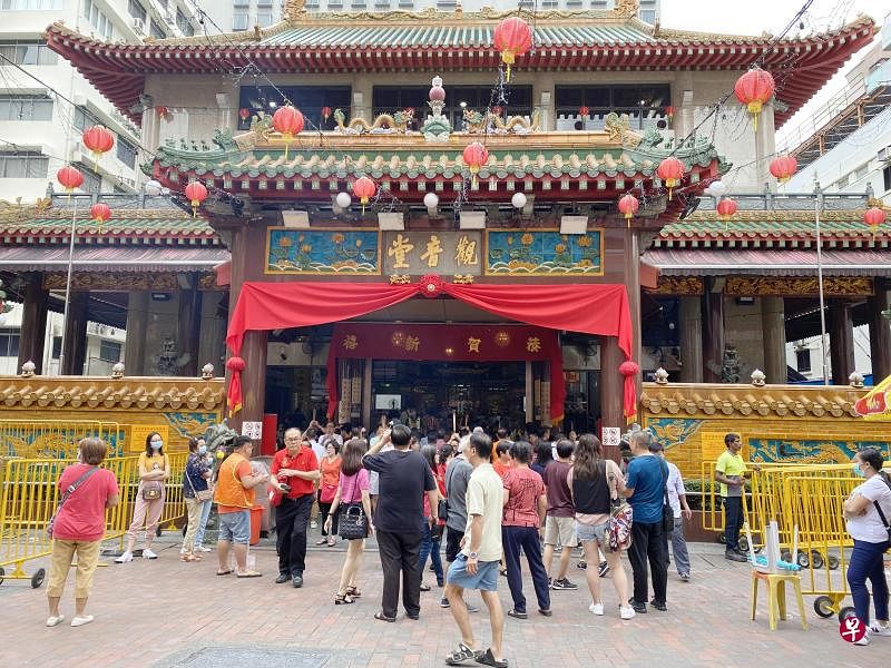 四马路观音堂今年将暂停请红包一年。（档案照）