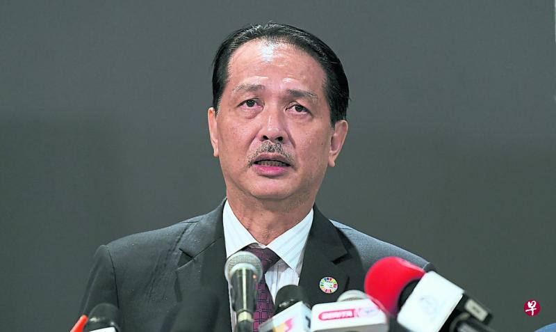 马来西亚卫生总监诺希山透露，其实他当初的第一志愿是成为回教宗教司或当回教局官员。（中国报档案照片） 