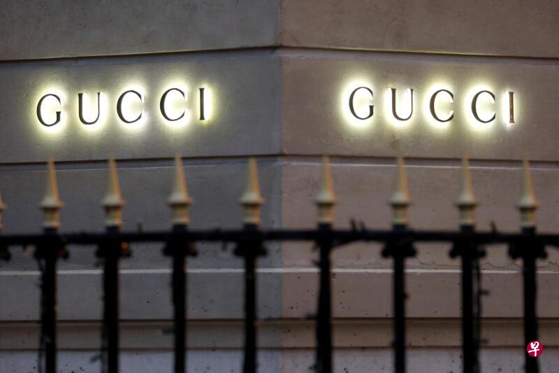 加入抗疫行列，Gucci旗下工厂将开始制造口罩和防护衣。（路透社）