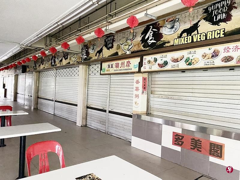 咖啡店位于兀兰大牌111组屋底层。（曾美玲摄）