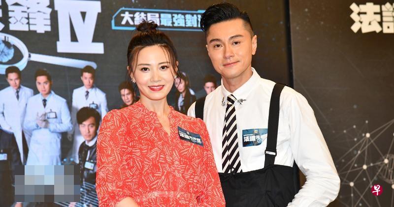 朱晨丽与黄浩然感谢观众支持。（互联网）