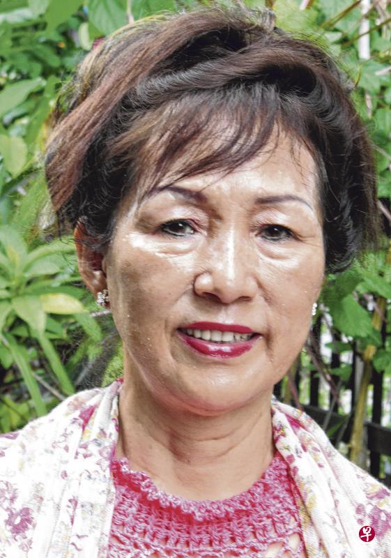 袁凤珠翱翔辅导服务中心　电话：62515525