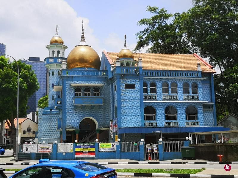 贴满蓝色墙砖的回教堂Malabar Muslim Jama'ath Mosque。（作者摄）