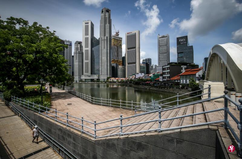 王瑞杰说，我国经济前景很大程度取决于全球经济前景，而全球经济前景又取决于世界能否有效控制2019冠状病毒疾病疫情。（叶振忠摄）