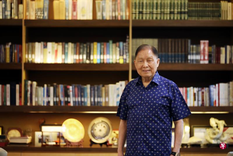 印度尼西亚“钱王”、力宝集团创始人李文正昨天认为，亚细安各国应该团结合作，才能充分发挥本区域的巨大潜力，加入第四次工业革命进程。（档案图）