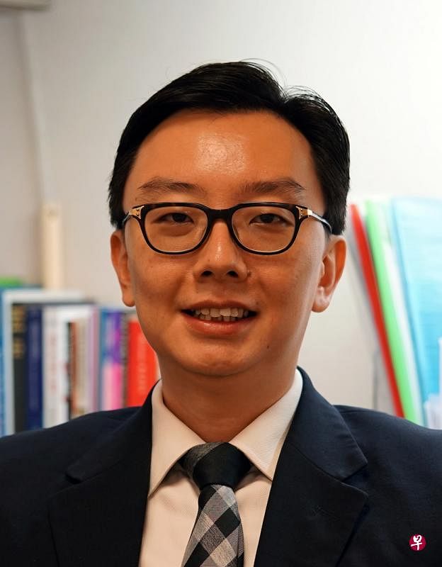 林汶龙医生：我们是透过父母或主要养育者如何与我们建立关系，以及我们对父母的依恋方式来学习“心智化”。（档案照）