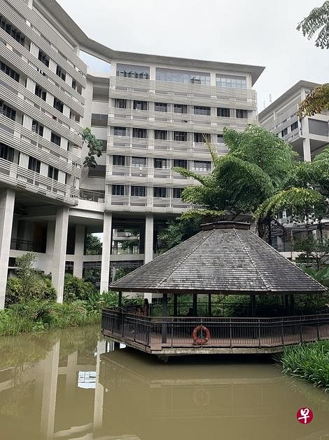日本建筑师伊东丰雄设计的南大学生宿舍楼，融合了休闲、学习和生活。