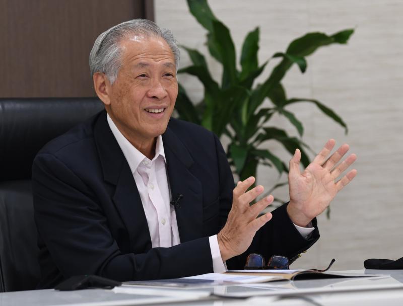 国防部长黄永宏早前配合军人节在国防部接受海内外媒体的线上访问。（国防部提供）