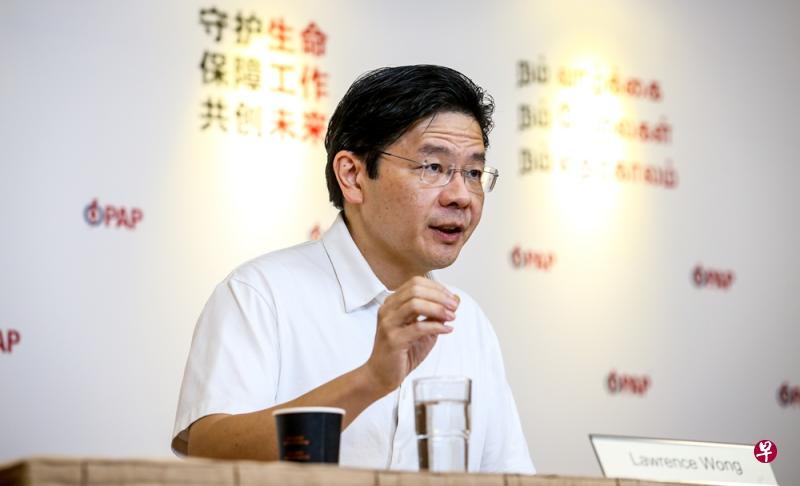 行动党中央执行委员会成员、国家发展部长兼财政部第二部长黄循财今天下午在行动党总部与党工进行视讯对话。（叶振忠摄） 