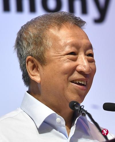 我国资深体育领袖黄思绵昨天当选国际奥委会副主席。图为去年他在本地参加活动时摄。（新加坡奥理会提供）