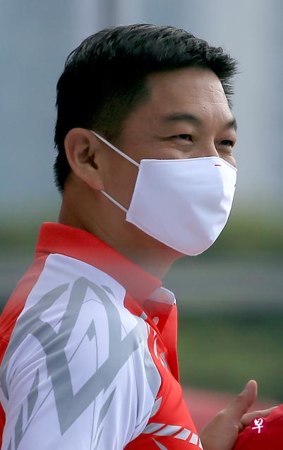 我们走过漫长的路，今天才建立起这个能自豪地称为家园的繁荣都市。在瞬息万变的世界中，除了要维持韧性，继续发挥对世界的作用，我也希望我们能努力为孩子和下一代人打造善良有爱心的社会。在前进之时，也不要遗忘任何人。——国会议长陈川仁
