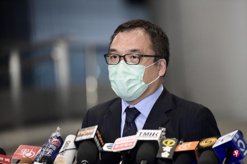 香港警务处国家安全处高级警司李桂华，昨晚召开记者会汇报警方的拘捕行动。（香港中通社）