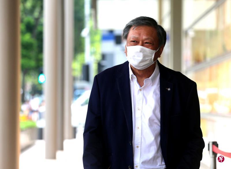 被李总理起诉诽谤的梁实轩尚未确定要不要上证人栏供证。（庄耿闻摄）