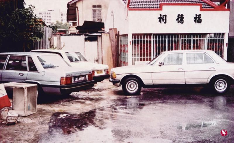 庙宇早期相当简陋，获村民和附近商家支持后翻新数次。